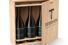 WINE LABEL BEVERAGE PACKAGE DESIGN AND BRANDED BOX